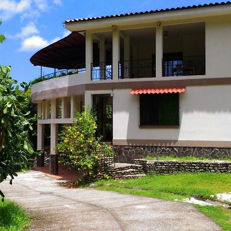 Apartments In Samara Ac Hw 200Mts To The Beach ภายนอก รูปภาพ