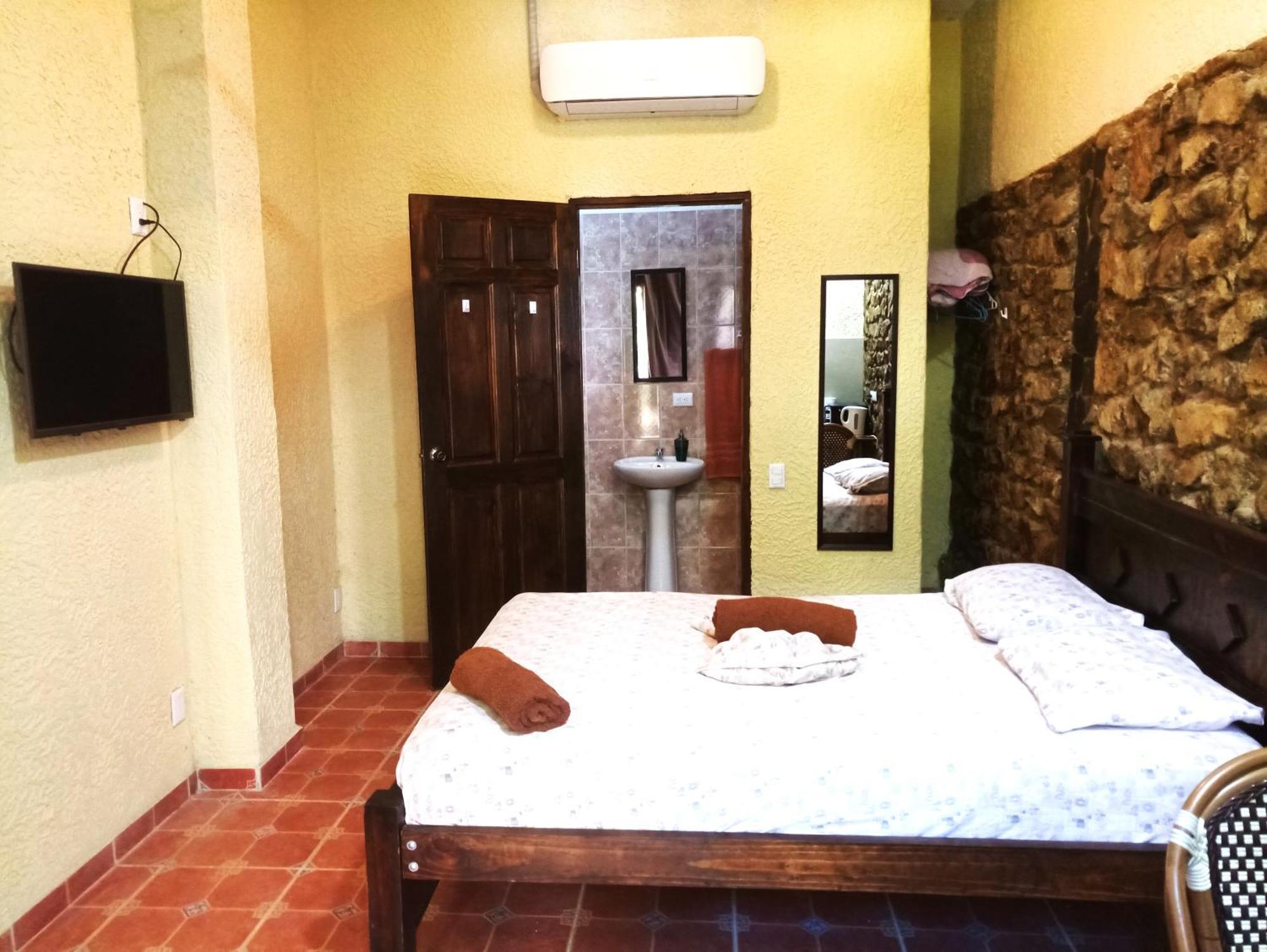 Apartments In Samara Ac Hw 200Mts To The Beach ภายนอก รูปภาพ