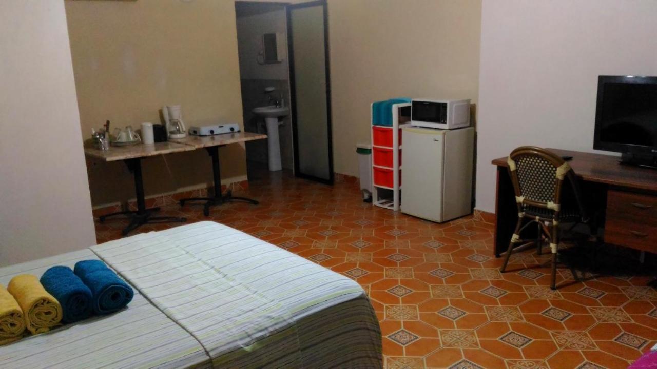 Apartments In Samara Ac Hw 200Mts To The Beach ภายนอก รูปภาพ